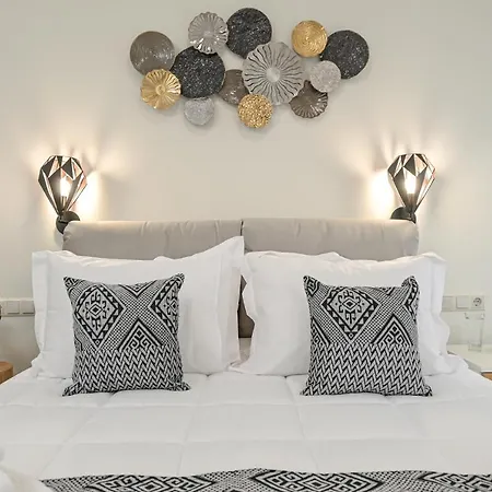 Hermes Luxury - Naxos Center Naxos City