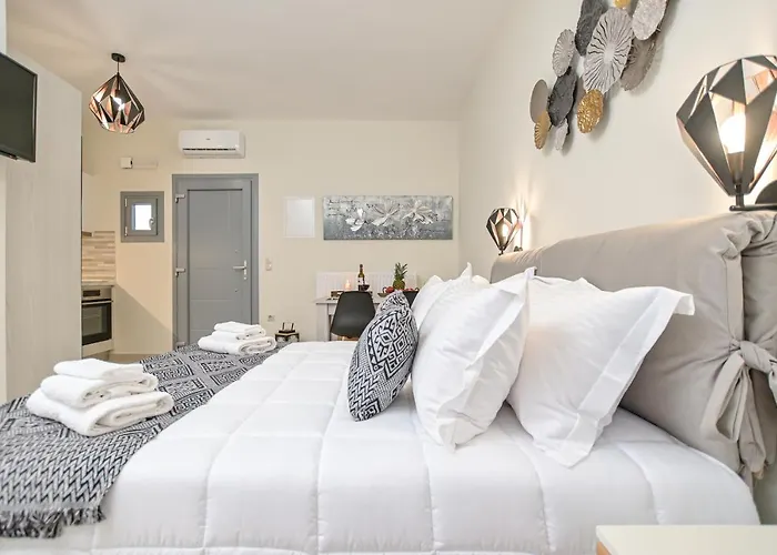 Hermes Luxury - Naxos Center Apartmán *