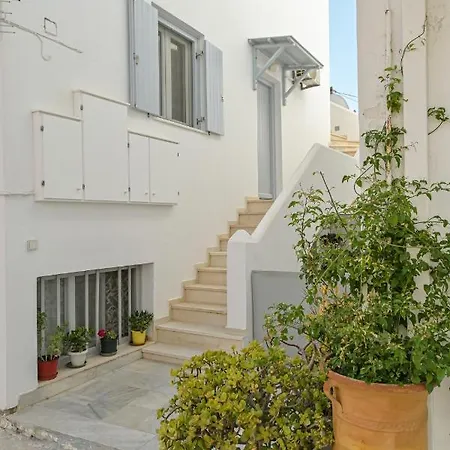 Hermes Luxury - Naxos Center Апартаменты