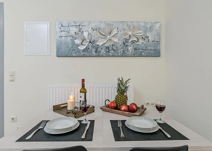 Hermes Luxury - Naxos Center